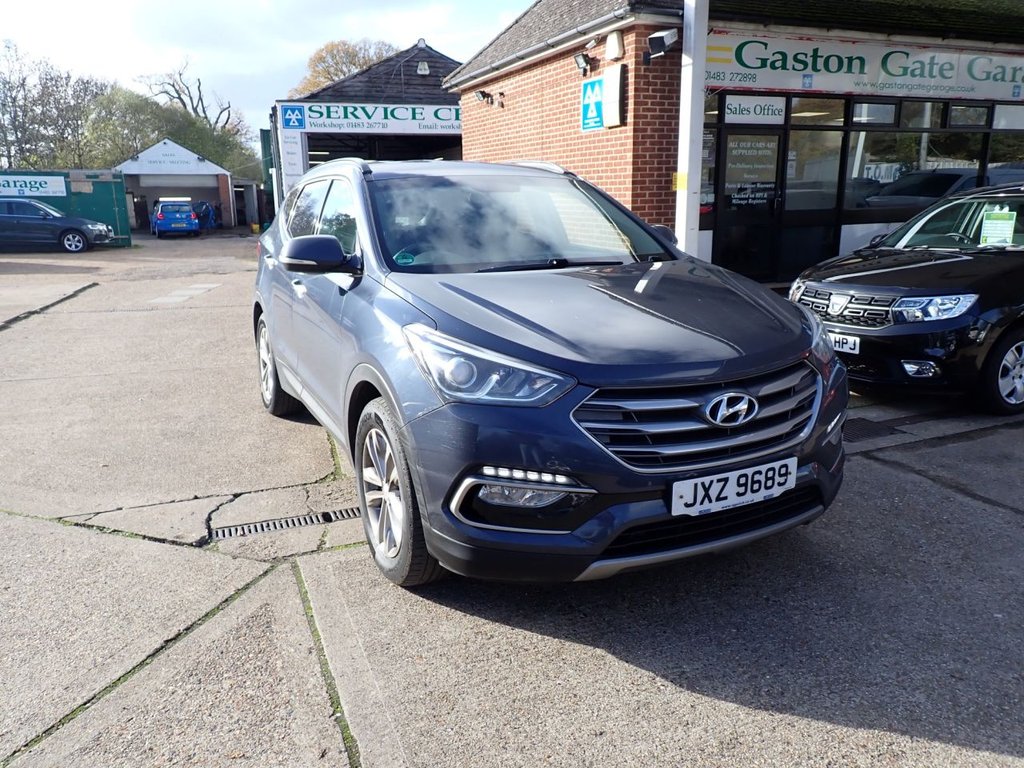 Used Hyundai Santa Fe 2016 for sale - 76582476: Photo 1
