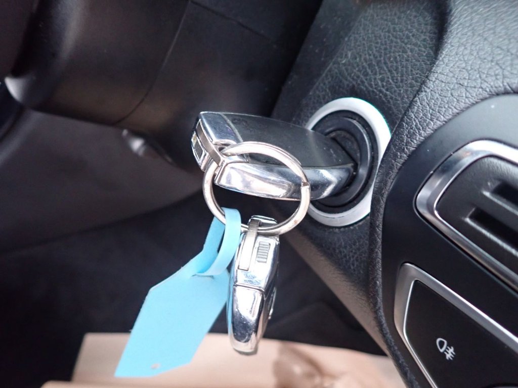 Used Mercedes-Benz C Class 2015 for sale - 77437023: Photo 15