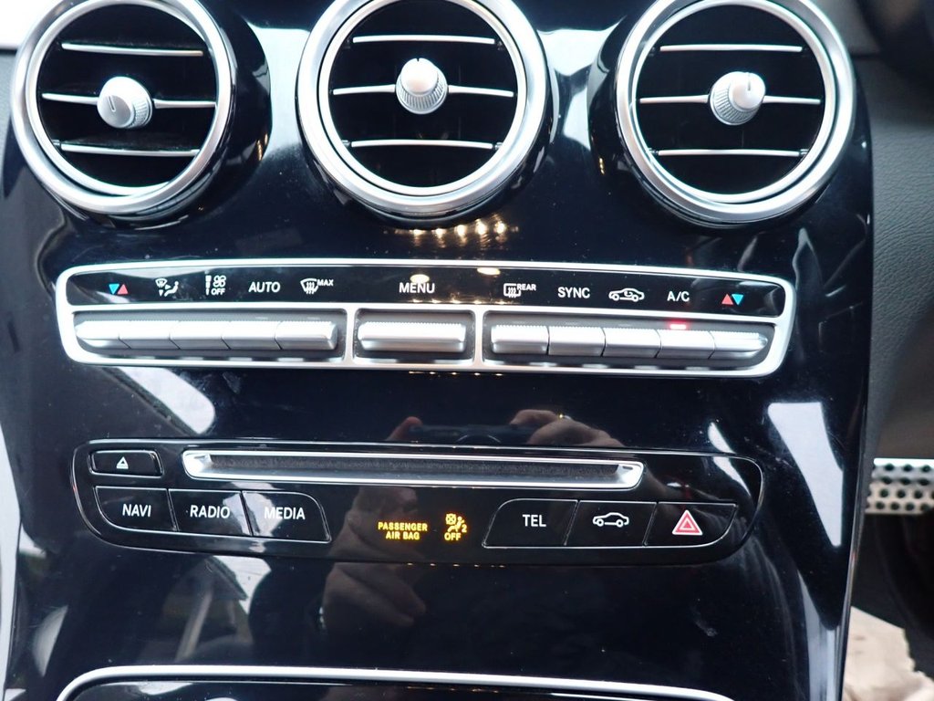 Used Mercedes-Benz C Class 2015 for sale - 77437023: Photo 23