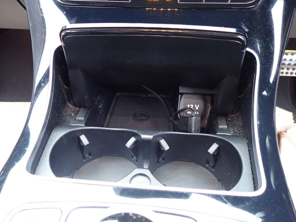 Used Mercedes-Benz C Class 2015 for sale - 77437023: Photo 24