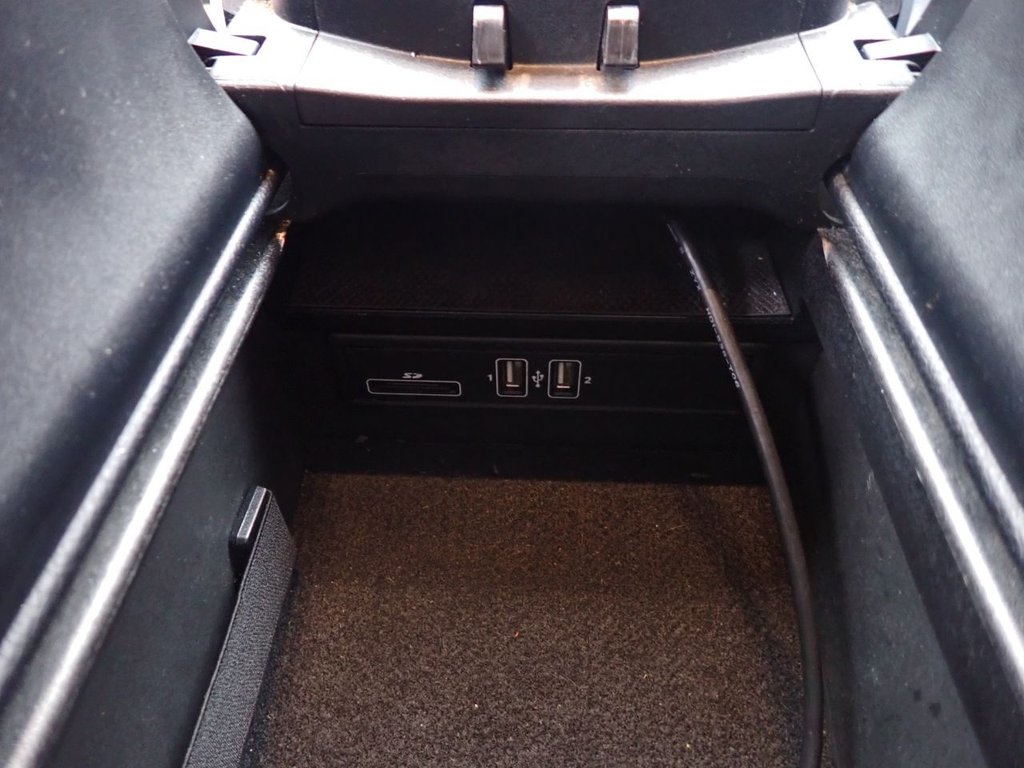 Used Mercedes-Benz C Class 2015 for sale - 77437023: Photo 26