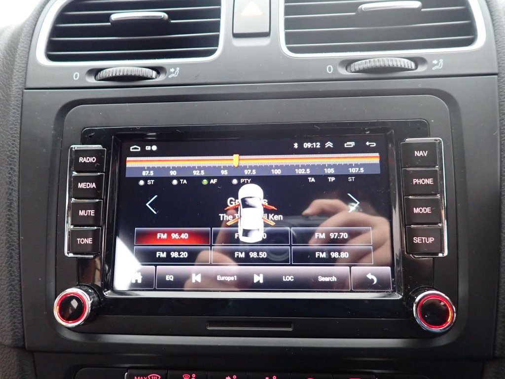 Used Volkswagen Golf 2010 for sale - 77089132: Photo 21