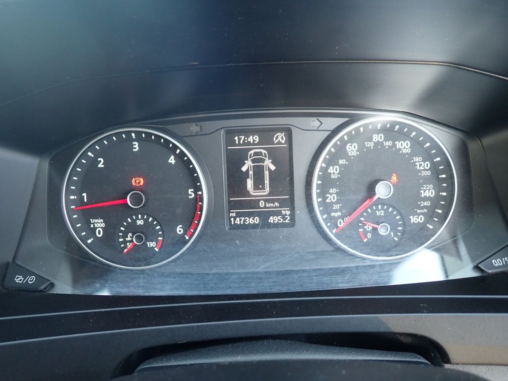 Used Volkswagen Transporter 2018 for sale - 76604632: Photo 16