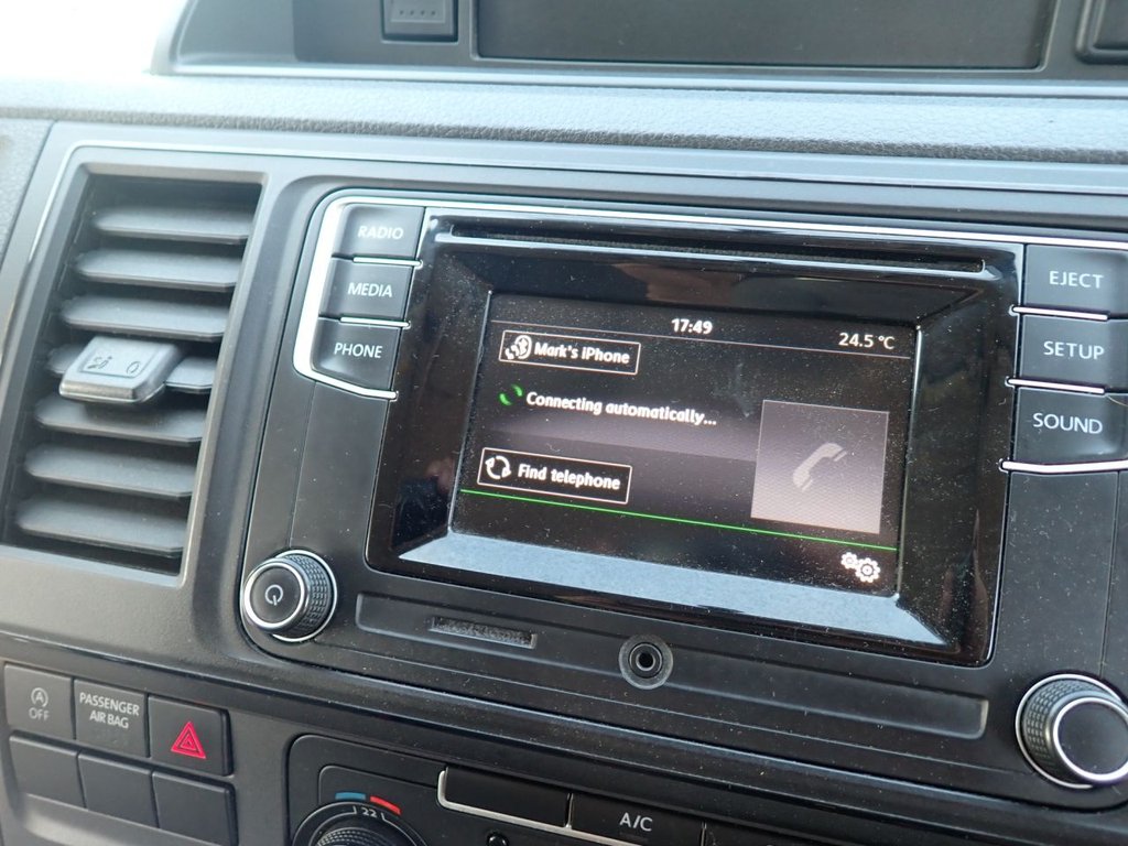 Used Volkswagen Transporter 2018 for sale - 76604632: Photo 19