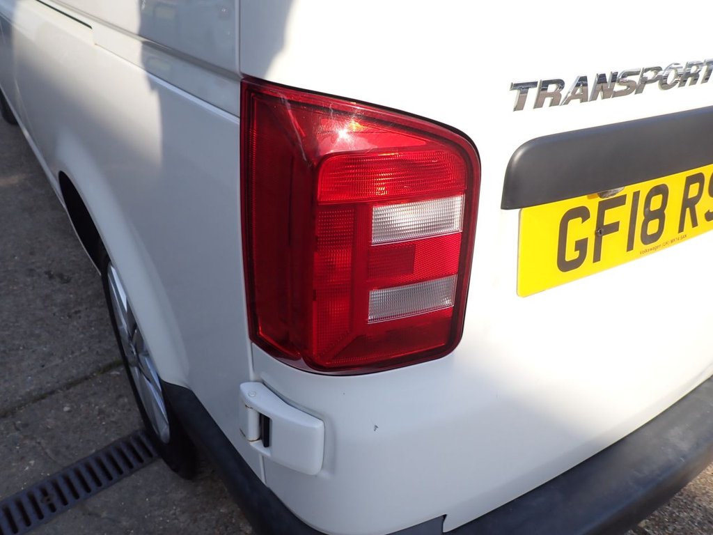 Used Volkswagen Transporter 2018 for sale - 76604632: Photo 29