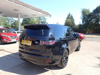 Used Land Rover Discovery 2023 for sale - 79470322: Photo