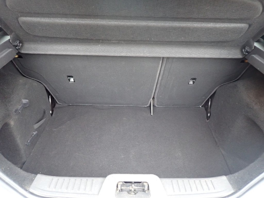 Used Ford Fiesta 2016 for sale - 77990635: Photo 11