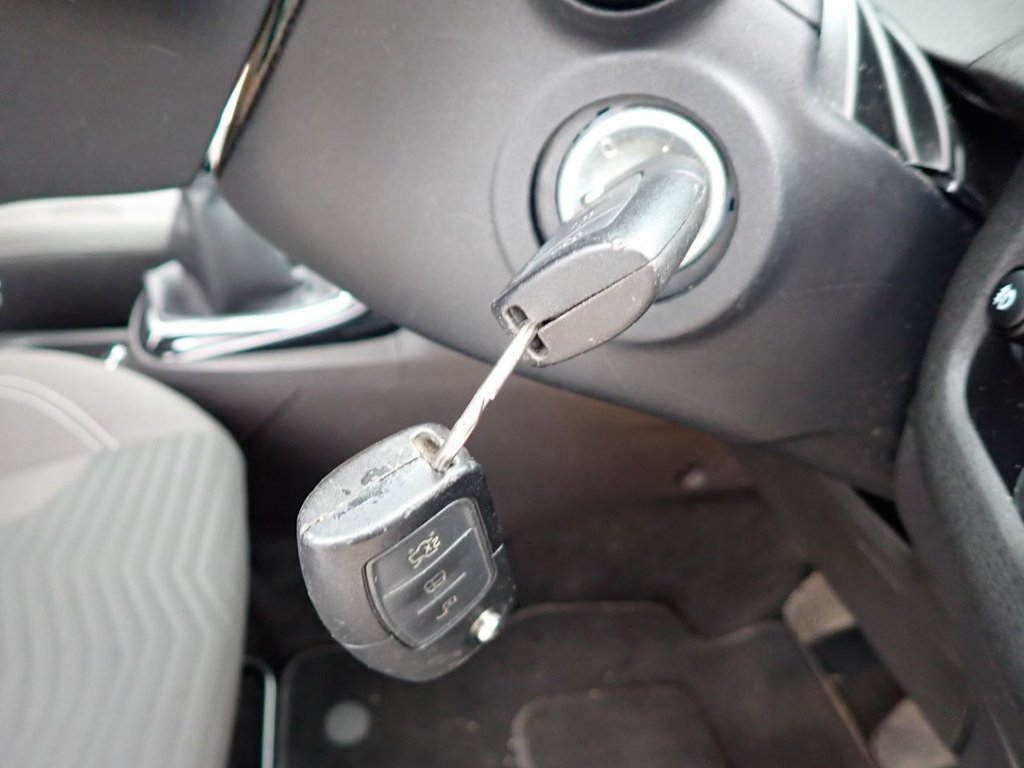 Used Ford Fiesta 2016 for sale - 77990635: Photo 15