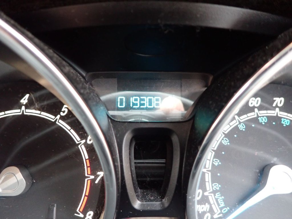 Used Ford Fiesta 2016 for sale - 77990635: Photo 17