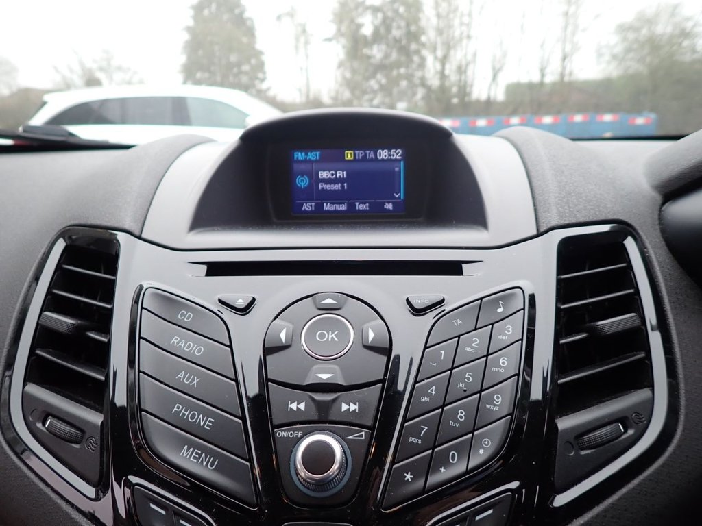 Used Ford Fiesta 2016 for sale - 77990635: Photo 21