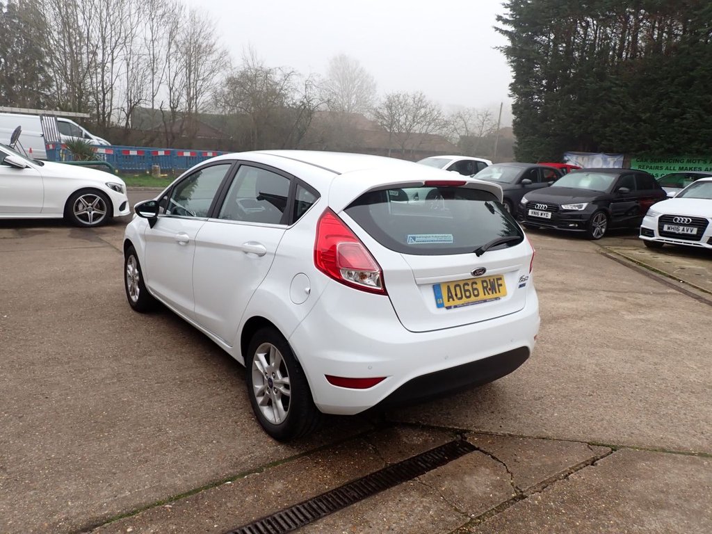 Used Ford Fiesta 2016 for sale - 77990635: Photo 5