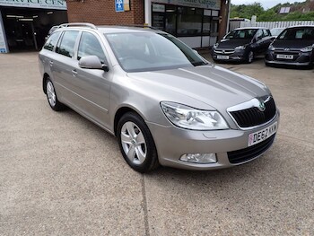 Used Skoda Octavia 2012 for sale - 75502576: Photo