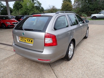 Used Skoda Octavia 2012 for sale - 75502576: Photo