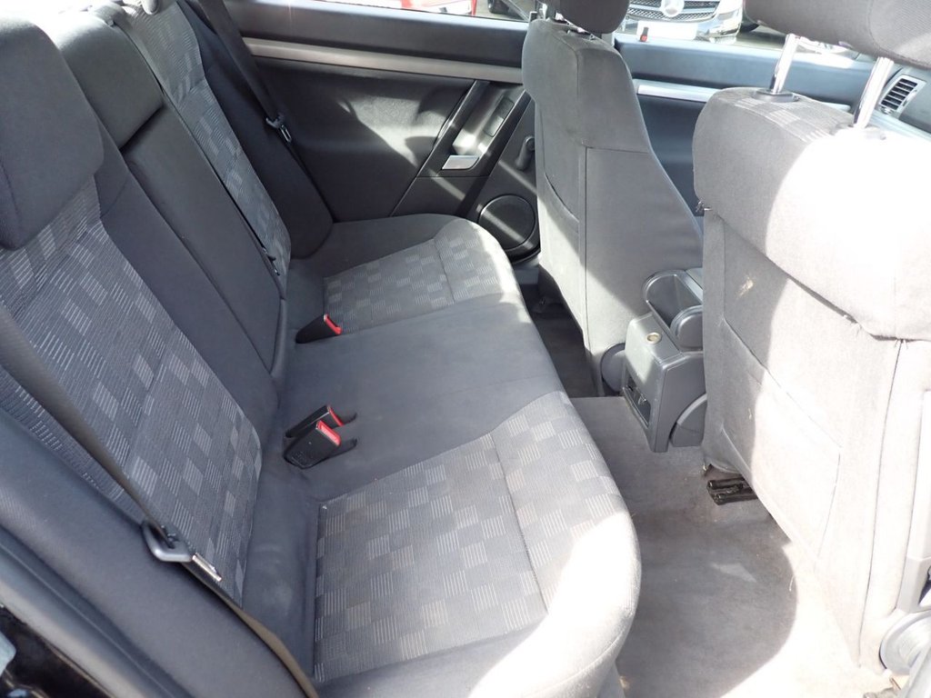 Used Vauxhall Vectra 2008 for sale - 77967655: Photo 10