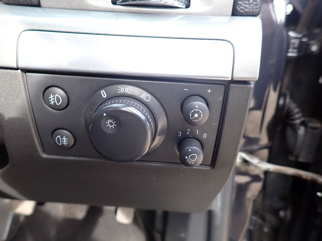 Used Vauxhall Vectra 2008 for sale - 77967655: Photo 15