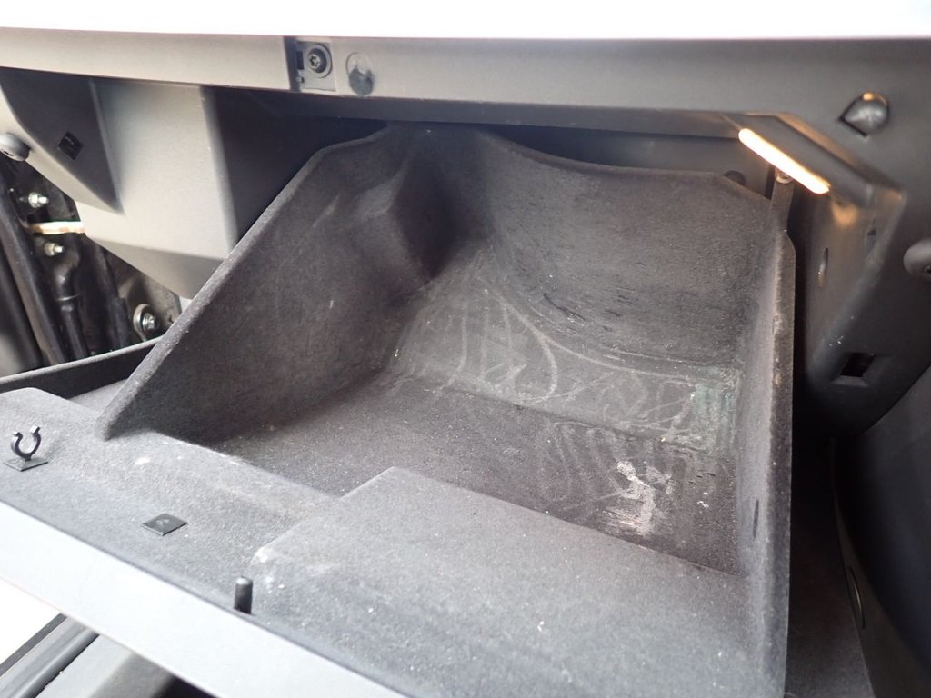 Used Vauxhall Vectra 2008 for sale - 77967655: Photo 26