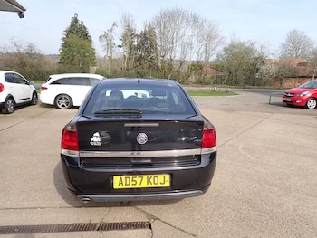 Used Vauxhall Vectra 2008 for sale - 77967655: Photo