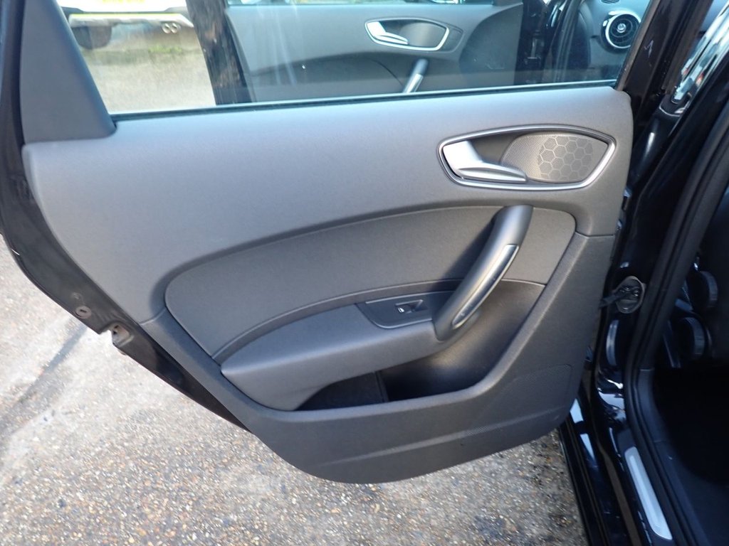 Used Audi A1 2014 for sale - 77007619: Photo 37