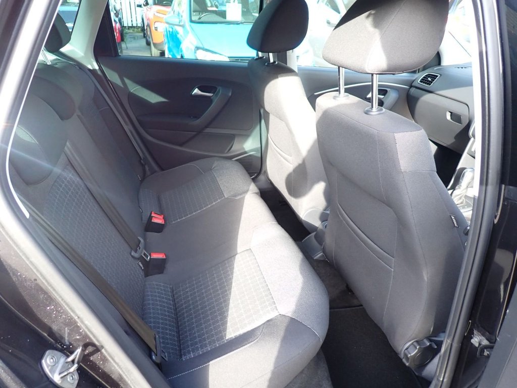 Used Volkswagen Polo 2016 for sale - 76604955: Photo 10