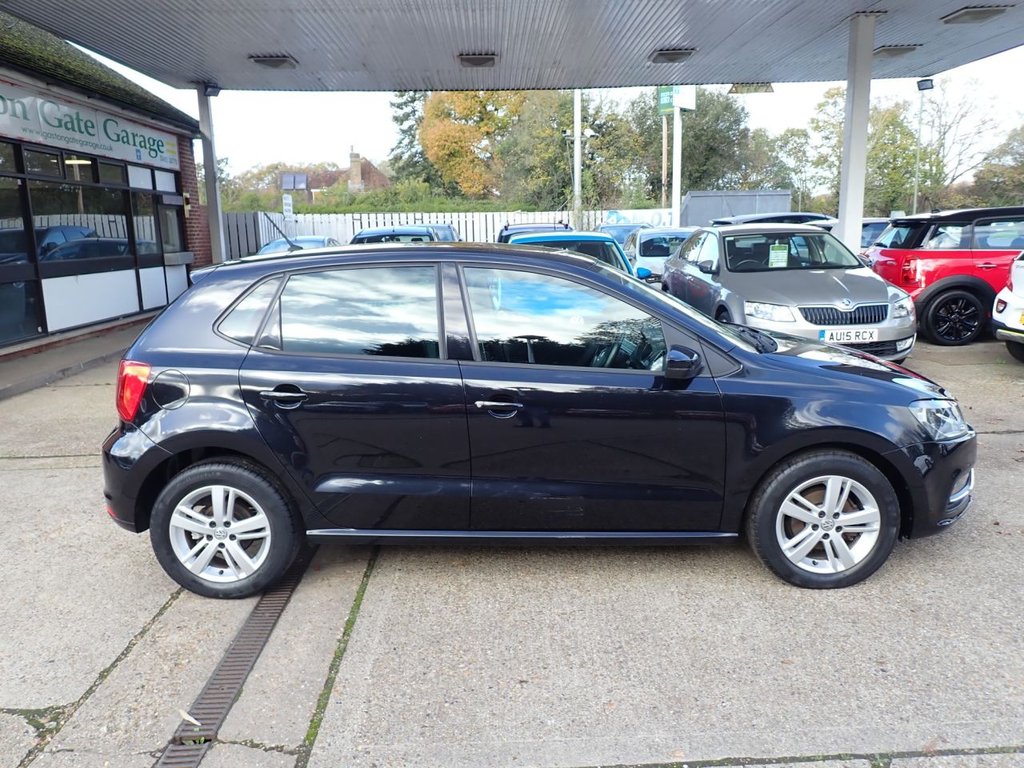 Used Volkswagen Polo 2016 for sale - 76604955: Photo 2