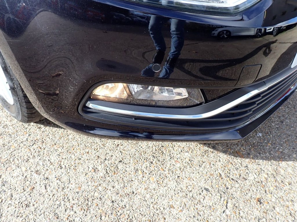 Used Volkswagen Polo 2016 for sale - 76604955: Photo 42