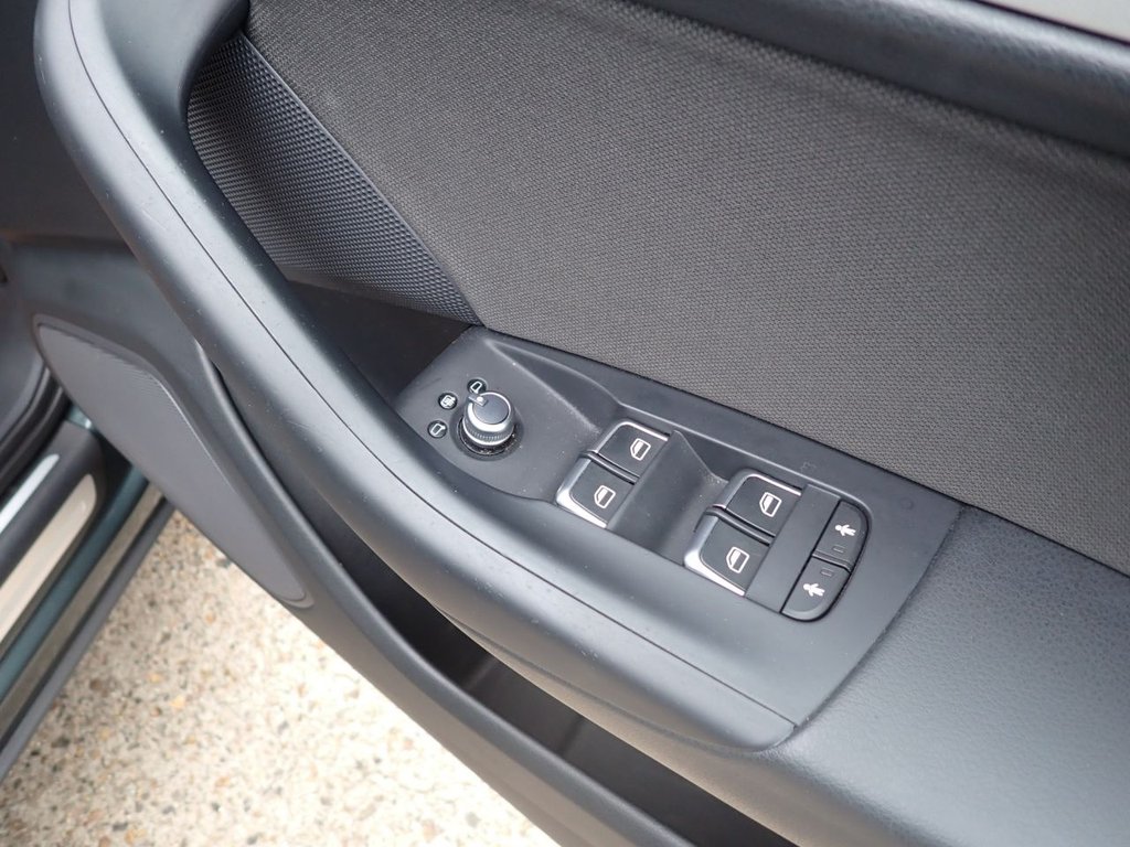 Used Audi Q3 2018 for sale - 76439002: Photo 19