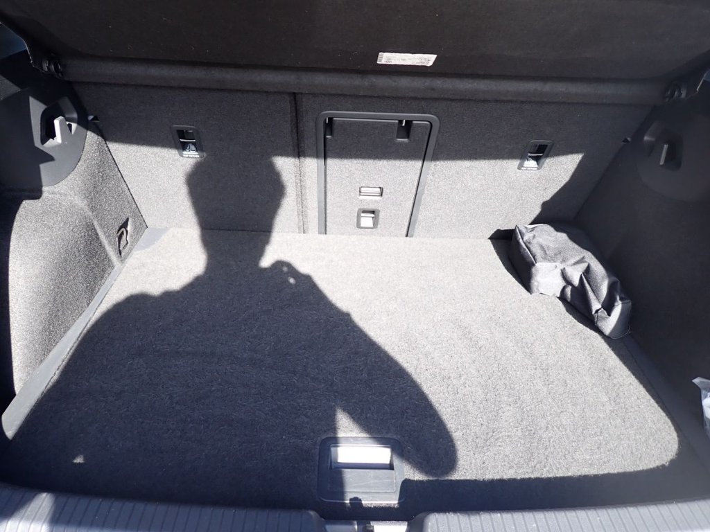 Used Volkswagen Golf 2021 for sale - 78154217: Photo 11