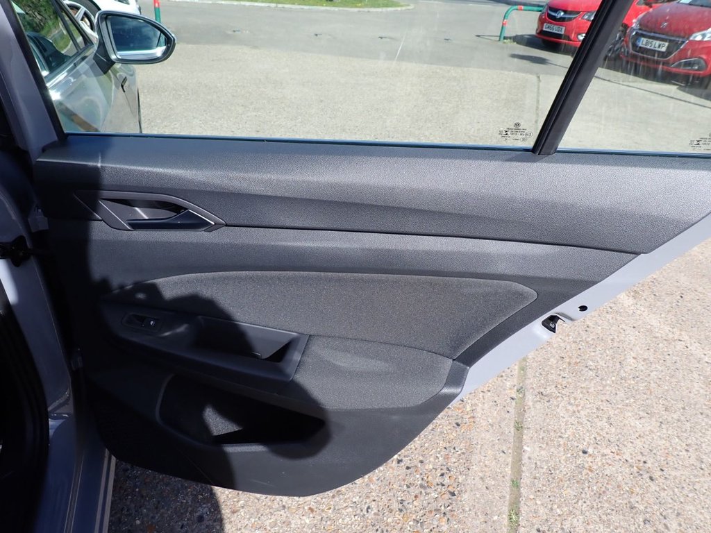 Used Volkswagen Golf 2021 for sale - 78154217: Photo 33