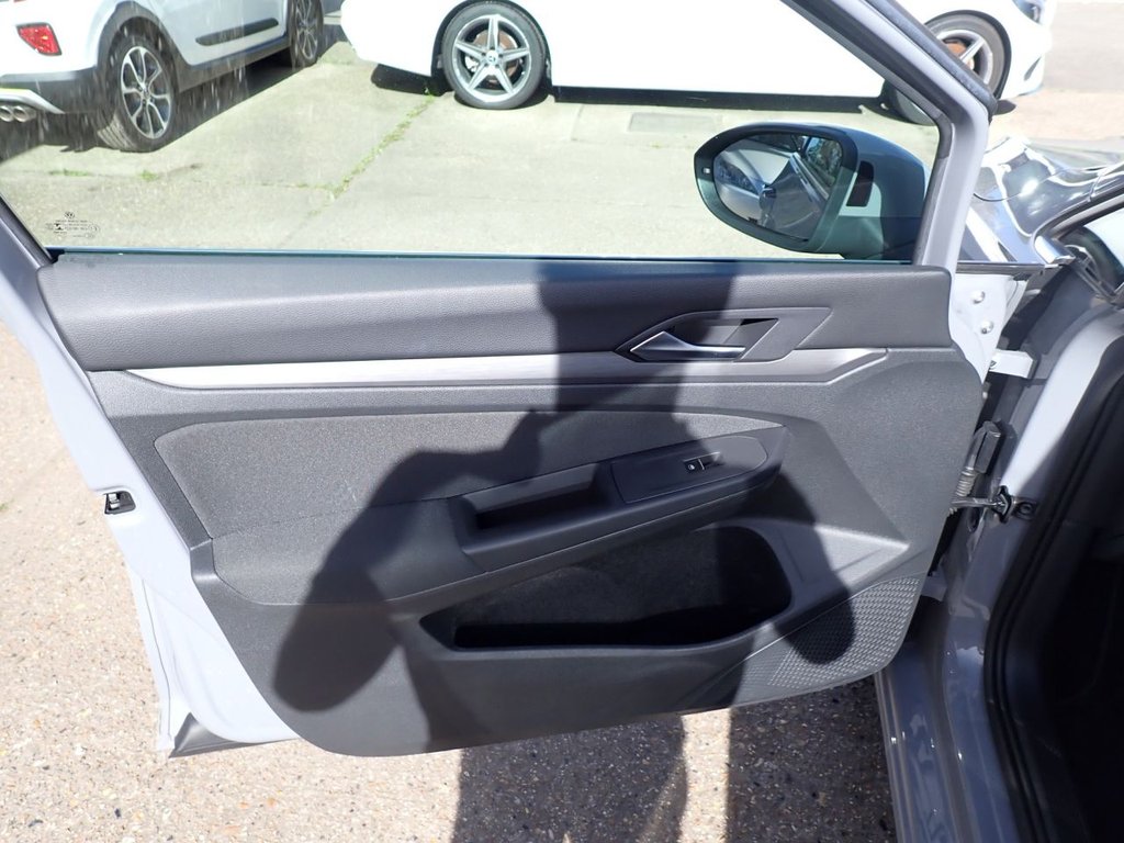 Used Volkswagen Golf 2021 for sale - 78154217: Photo 35