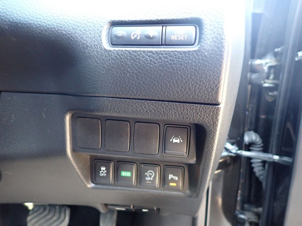 Used Nissan Qashqai 2016 for sale - 77952630: Photo 15