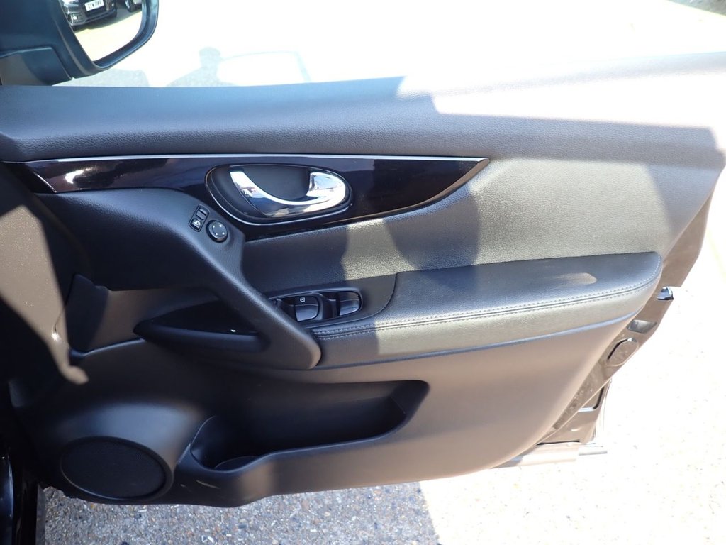 Used Nissan Qashqai 2016 for sale - 77952630: Photo 30