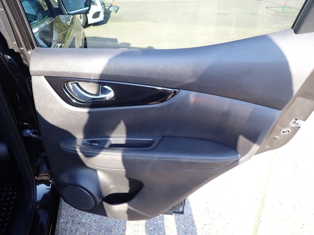 Used Nissan Qashqai 2016 for sale - 77952630: Photo 31