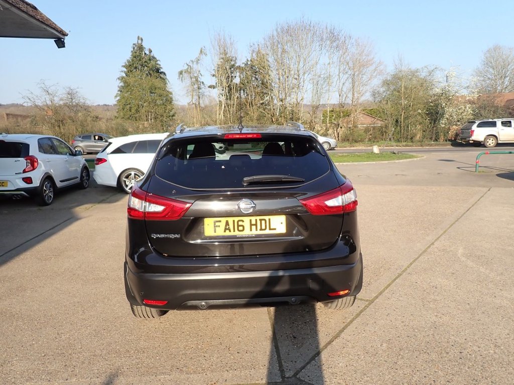 Used Nissan Qashqai 2016 for sale - 77952630: Photo 4