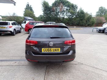 Used Volkswagen Passat 2016 for sale - 79675267: Photo