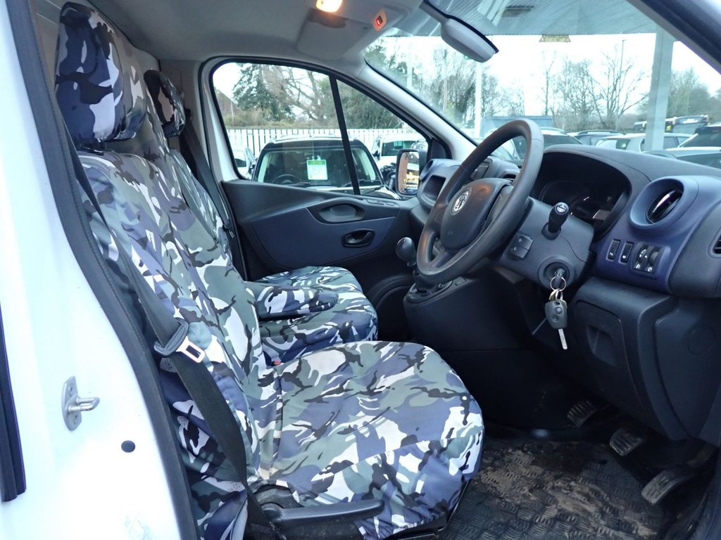 Used Vauxhall Vivaro 2016 for sale - 77200251: Photo 9