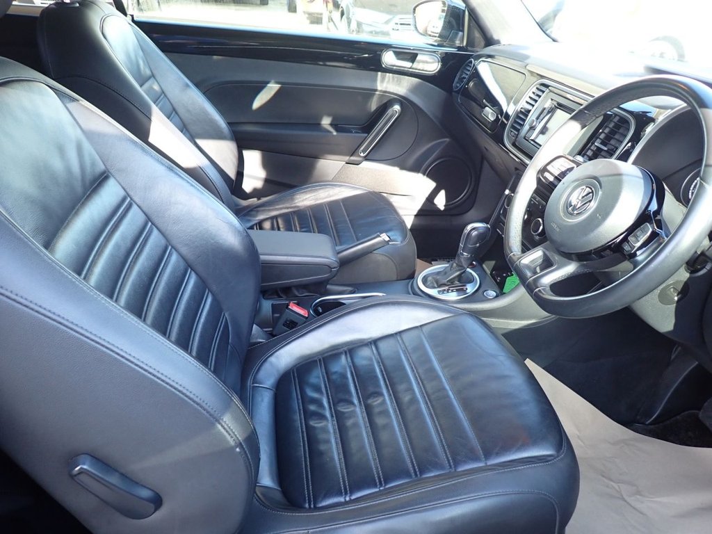 Used Volkswagen Beetle 2015 for sale - 77720265: Photo 13