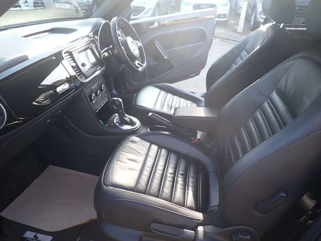 Used Volkswagen Beetle 2015 for sale - 77720265: Photo 15