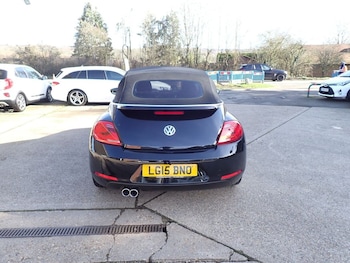 Used Volkswagen Beetle 2015 for sale - 77720265: Photo