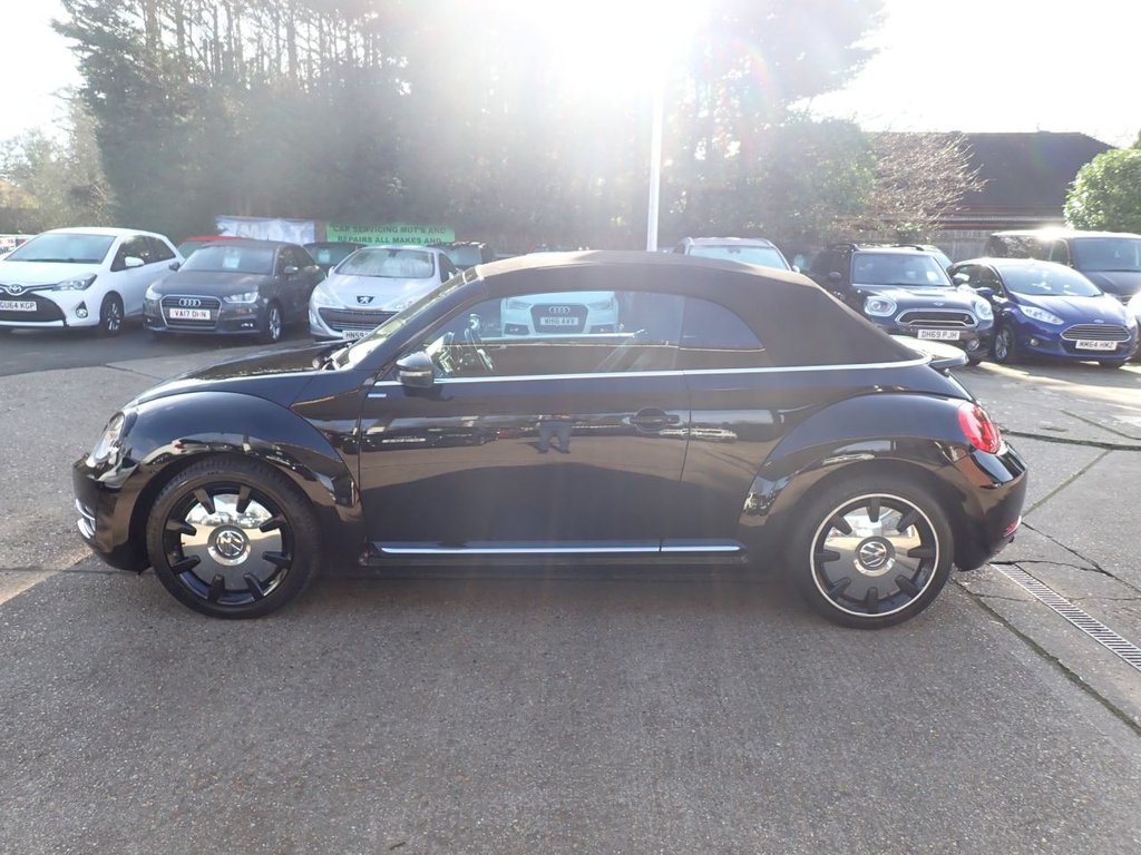 Used Volkswagen Beetle 2015 for sale - 77720265: Photo 6