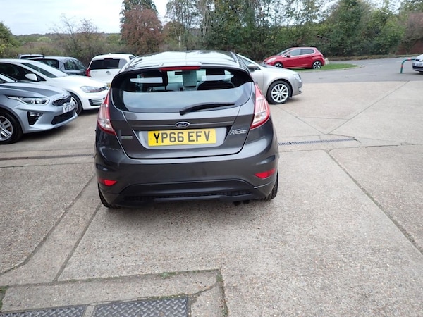 Used Ford Fiesta 2016 for sale - 76291582: Photo 4