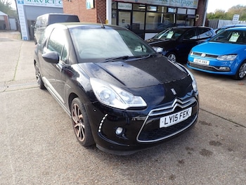 2015 (15) - 1.6 BlueHDi DStyle Nav 2dr