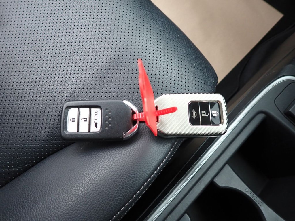 Used Honda CR-V 2018 for sale - 77765365: Photo 17