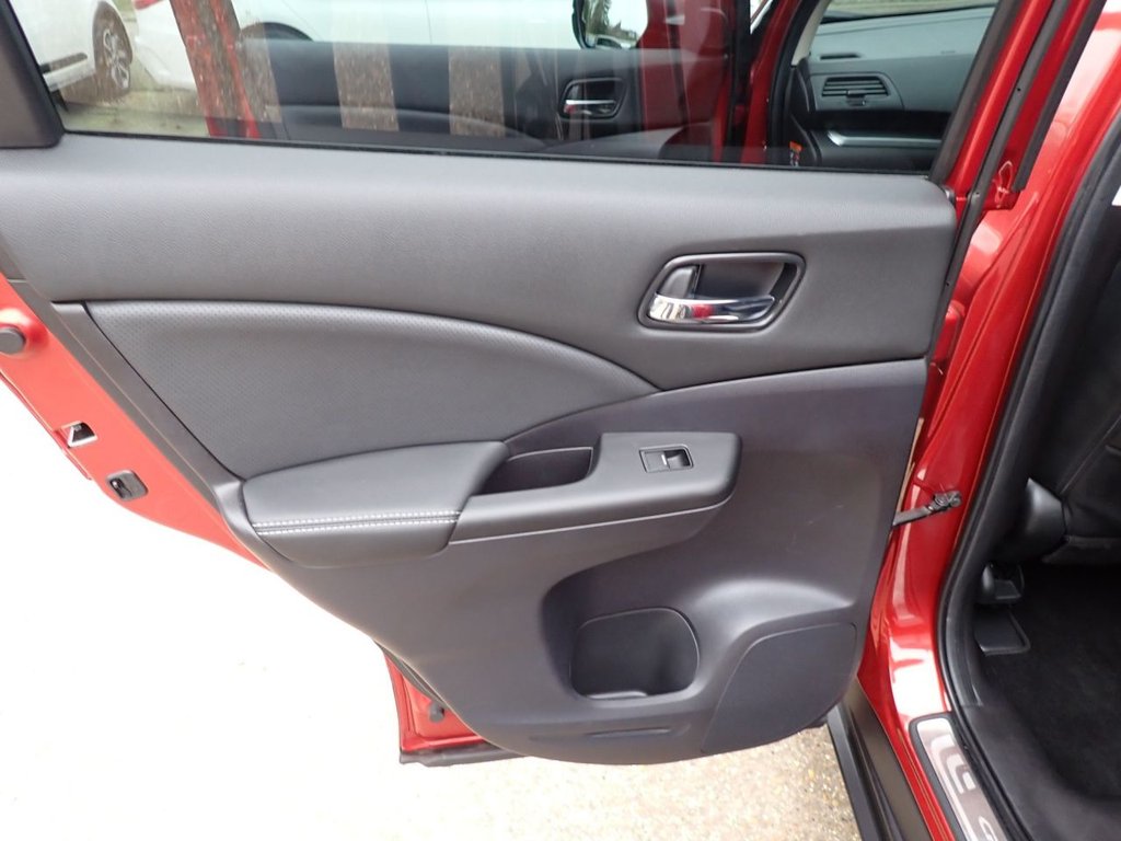 Used Honda CR-V 2018 for sale - 77765365: Photo 30