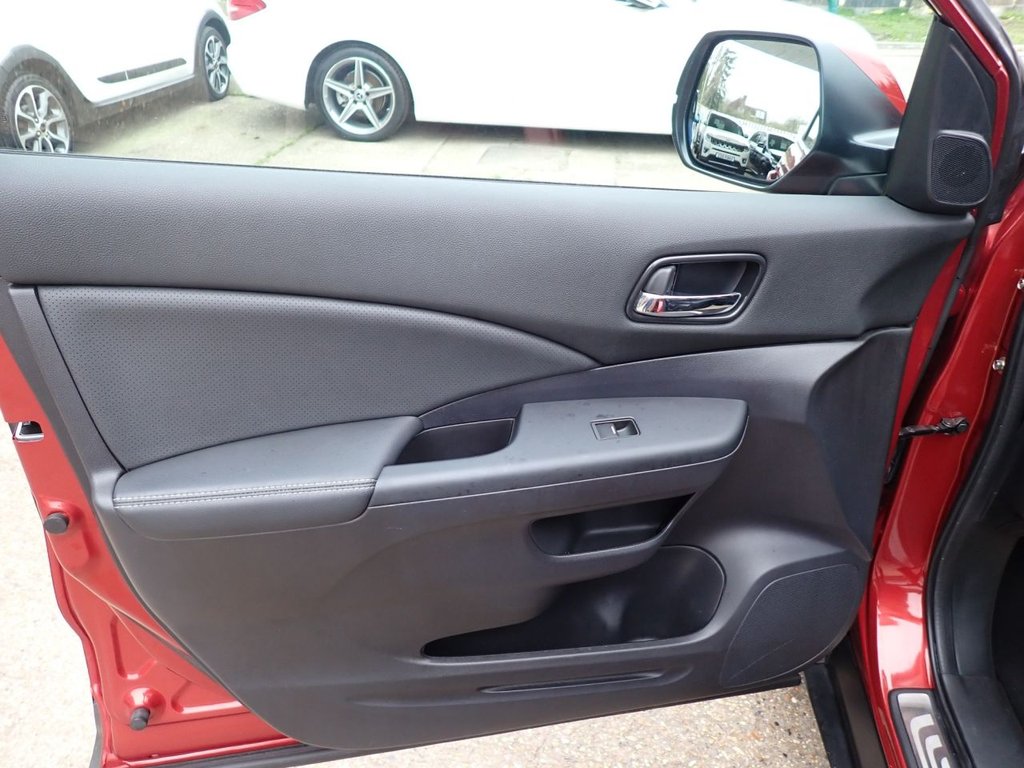 Used Honda CR-V 2018 for sale - 77765365: Photo 31