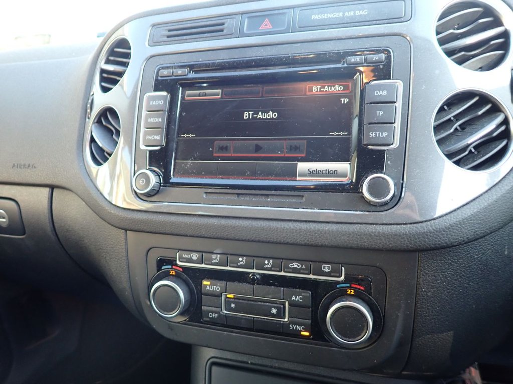 Used Volkswagen Tiguan 2012 for sale - 77765083: Photo 5