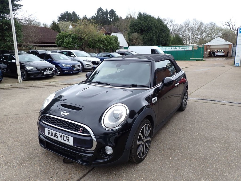 Used MINI Convertible 2016 for sale - 78044868: Photo 4