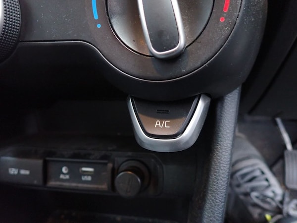 Used Kia Picanto 2019 for sale - 76304156: Photo 4