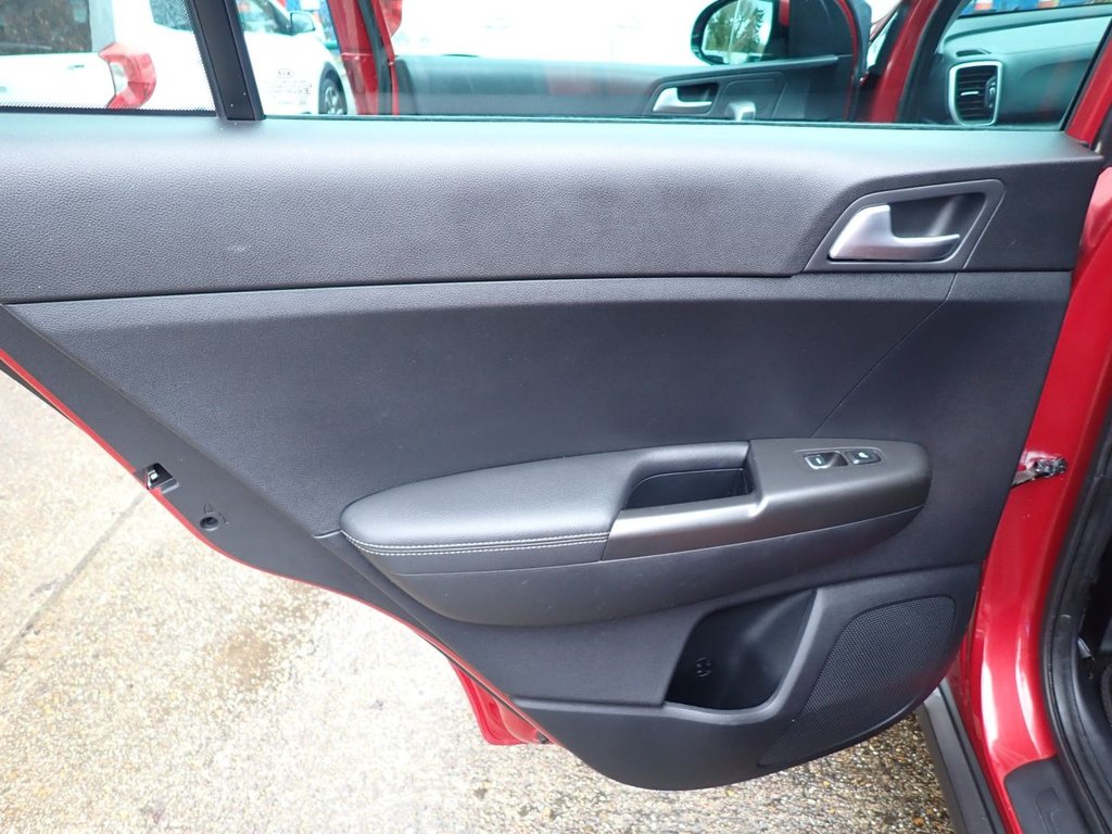 Used Kia Sportage 2018 for sale - 77520792: Photo 33