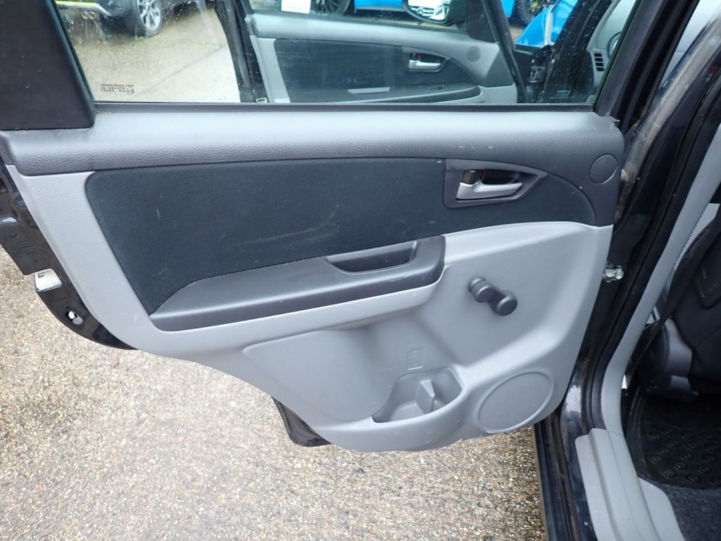 Used Suzuki SX4 2009 for sale - 77632082: Photo 29