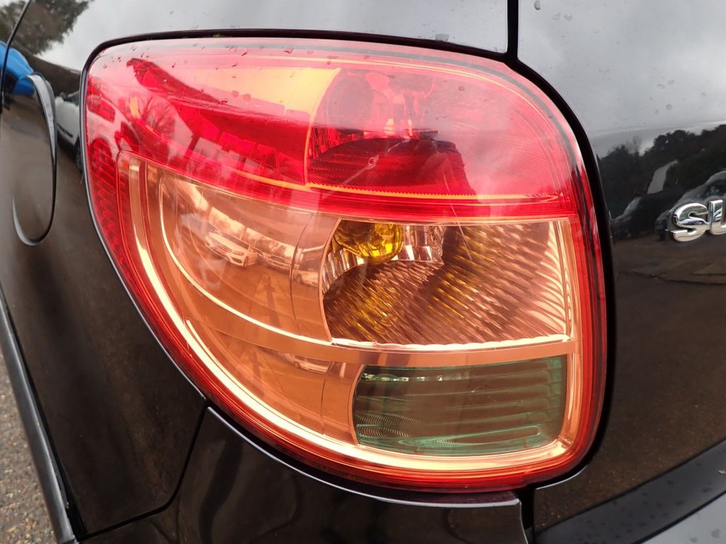 Used Suzuki SX4 2009 for sale - 77632082: Photo 35